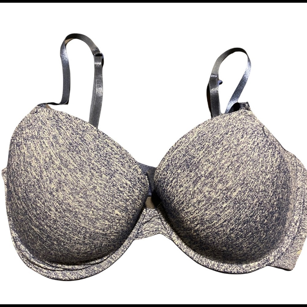 Marilyn Monroe bra